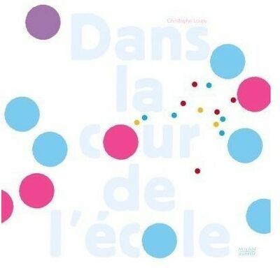 Dans la cour de l'école